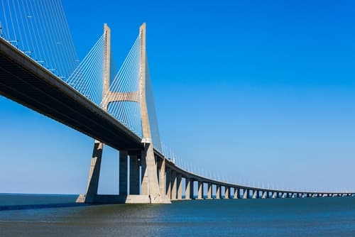Concrete bridge structure